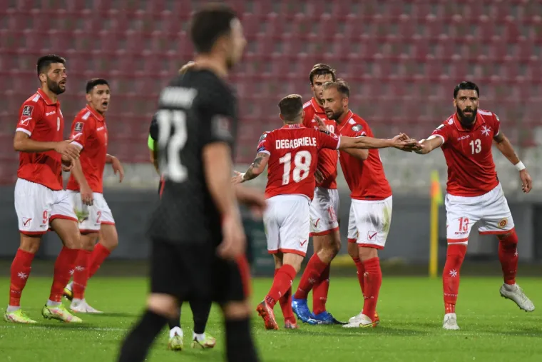 Veličanstveni Vatreni plesali su svoj poznati nogometni ples pred Hrvatima