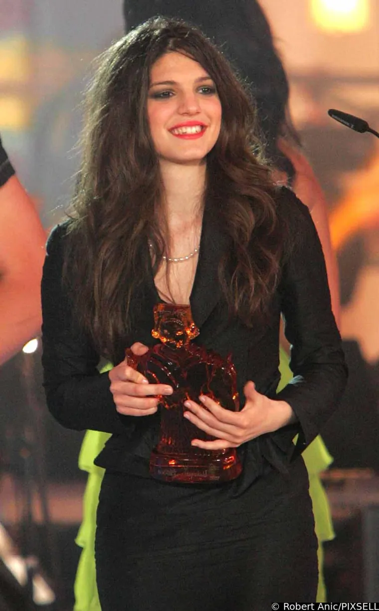 Fotke koje bude nostalgiju: Pogledajte na&scaron;e zvijezde prije 15 godina. Neprežaljeni Oliver uvijek je bio unikat...