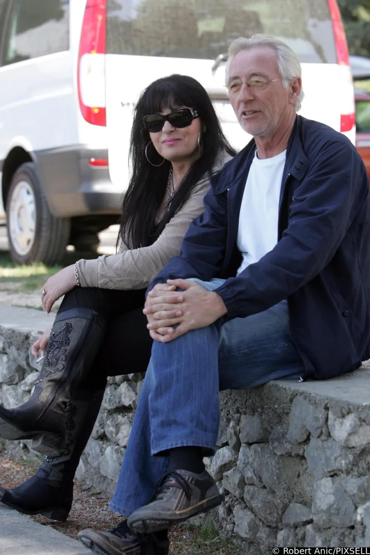 Fotke koje bude nostalgiju: Pogledajte na&scaron;e zvijezde prije 15 godina. Neprežaljeni Oliver uvijek je bio unikat...