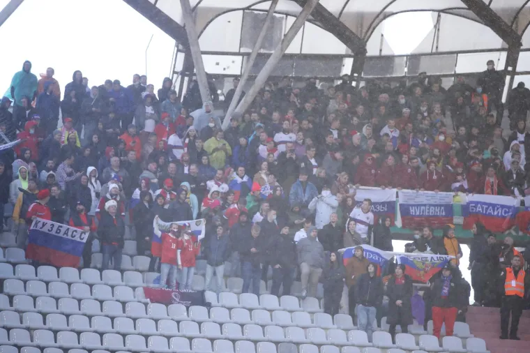 Na Poljudskim tribinama sve u znaku Vukovara i Škabrnje, navijači digli sjajnu koreografiju