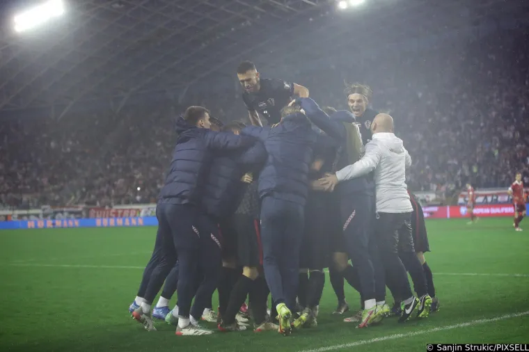 Ne pamtimo kad smo svjedočili ovakvoj euforiji među Vatrenima, ove slike sve govore