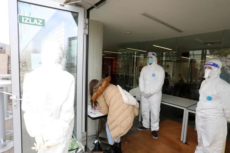 U Rijeci počelo testiranje na covid državnih i javnih dužnosnika