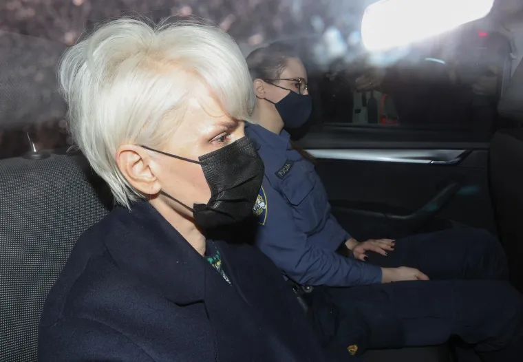 FOTO - Piruška Canjuga privedena na ispitivanje u DORH: Policija opet pročešljala njezin dom u elitnom zagrebačkom naselju