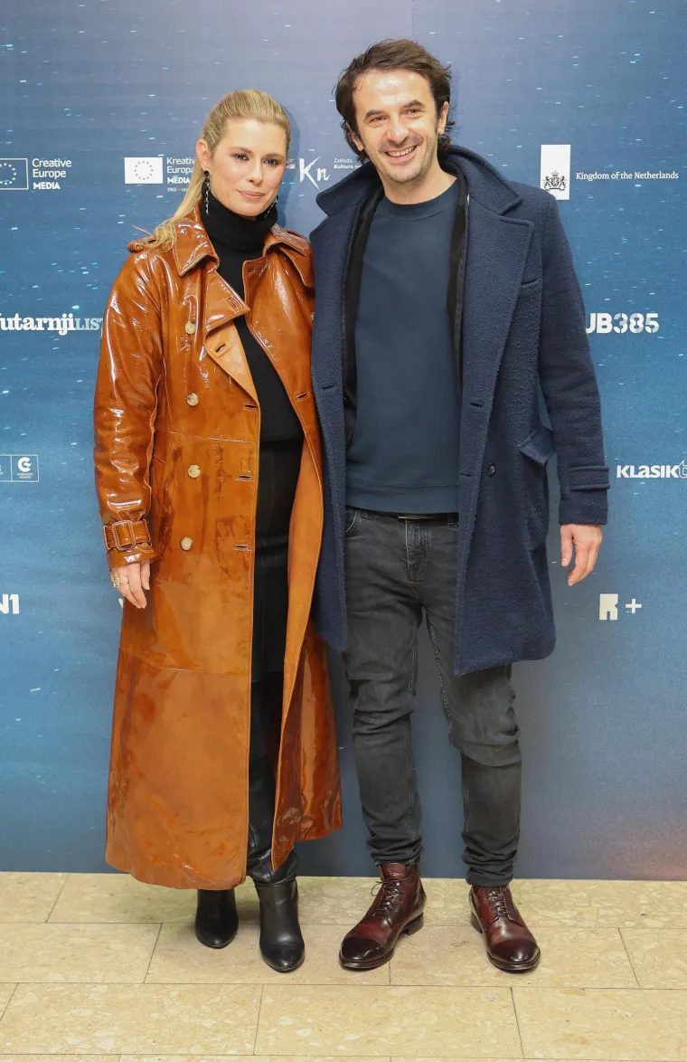 Obukla se kao prava frajerica i super joj stoji: Nives Ivanković ukrala pozornost na premijeri 'Zbornice'