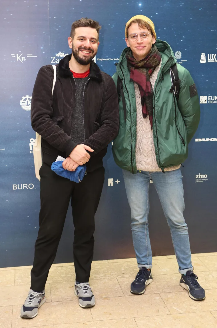 Obukla se kao prava frajerica i super joj stoji: Nives Ivanković ukrala pozornost na premijeri 'Zbornice'