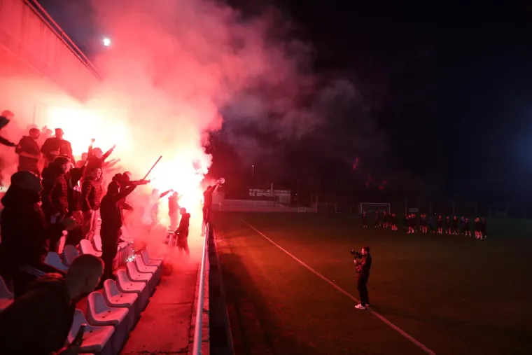Armada posjetila nogometa&scaron;e Rijeke na treningu uoči okr&scaron;aja s Hajdukom, pogledajte kako je to izgledalo
