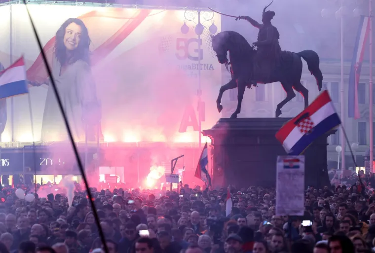 Prosvjed protiv covid mjera u Zagreba
