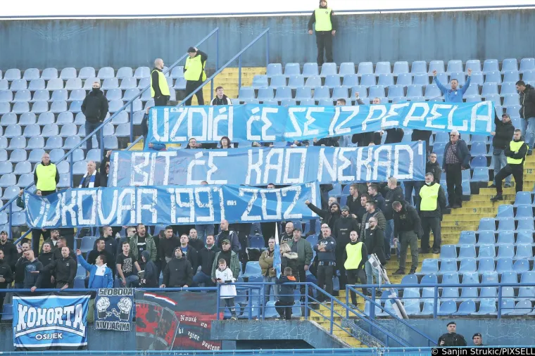 Jeste li primijetili nešto čudno na Maksimiru? Ove scene ogolile su ogroman problem hrvatskog nogometa