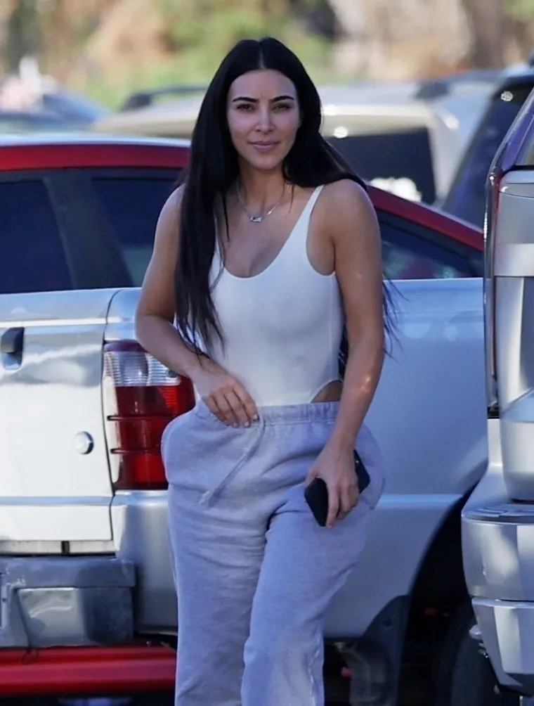 Kim Kardashian uhvaćena s novim frajerom. Hollywood se pita - kako ovaj tip uspijeva zavesti najseksi žene svijeta?