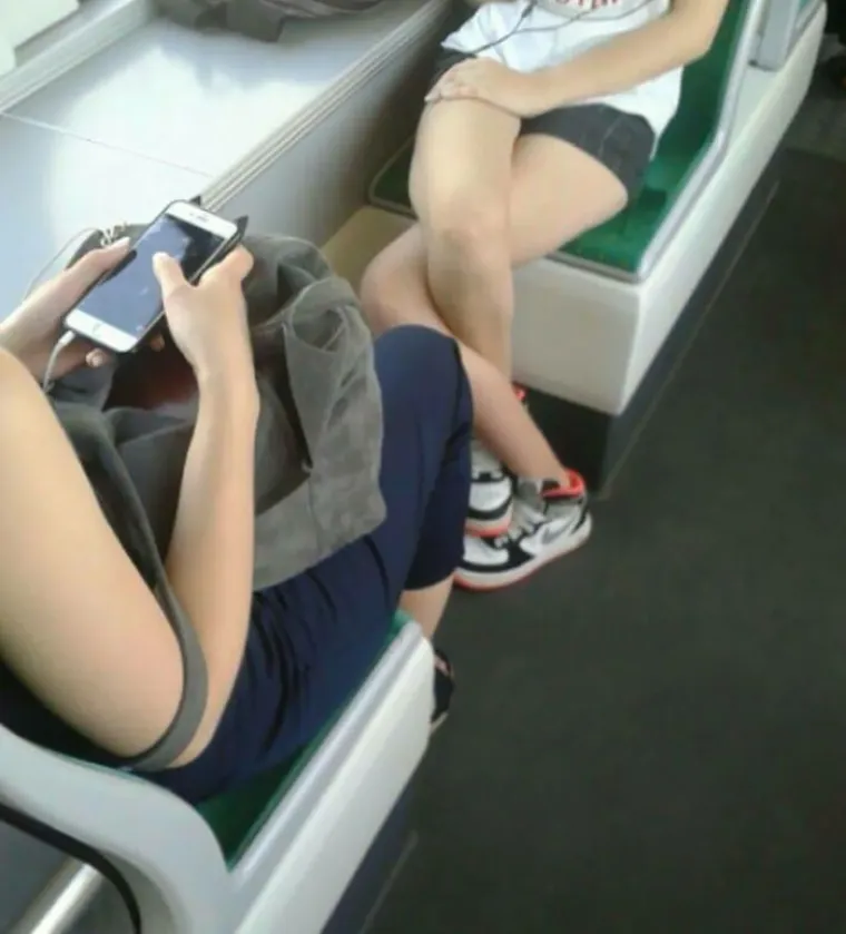 Linija 'Zona sumraka - Dosjei X' ponovno prometuje, prva postaja je wtfozemska!