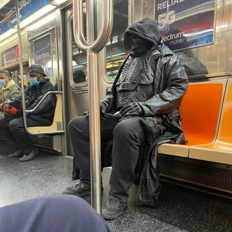 Linija 'Zona sumraka - Dosjei X' ponovno prometuje, prva postaja je wtfozemska!