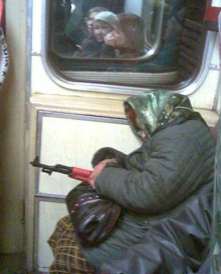 Linija 'Zona sumraka - Dosjei X' ponovno prometuje, prva postaja je wtfozemska!