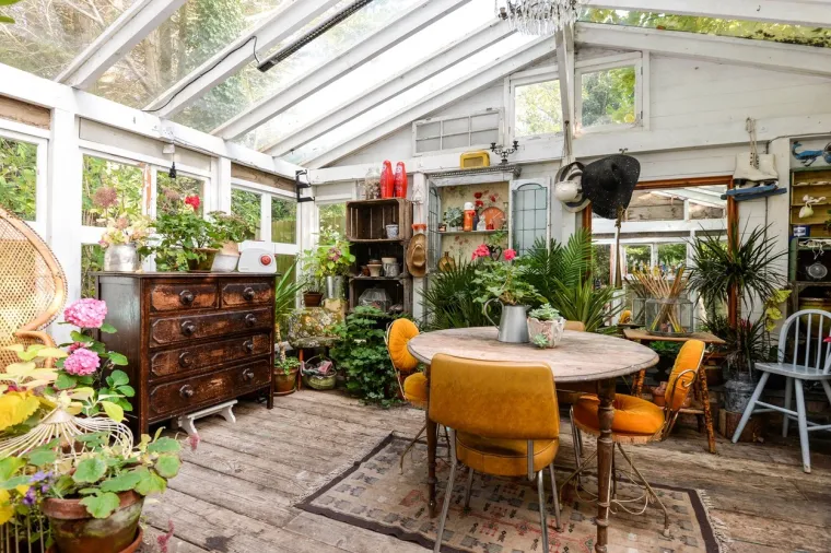 Pogledajte ovaj shabby chic raj: Mi bismo se odmah preselili, naročito zbog povijesti ovog predivnog imanja