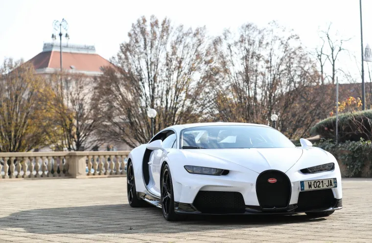 Mate Rimac Emmanuelu Macronu pokazao Neveru: 'Ako voli jurilice, provozat ću ga'