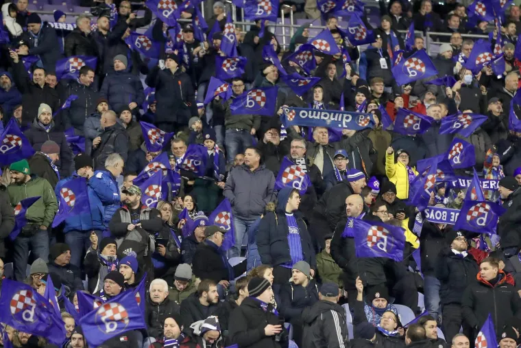 Navijači stigli na Maksimir: Pogledajte kako izgledaju tribine u ključnoj utakmici za Dinamo u Europi