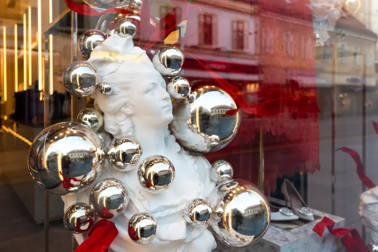 Božićna čarolija Sa&scaron;e &Scaron;ekoranje i Aleksandre Dojčinović