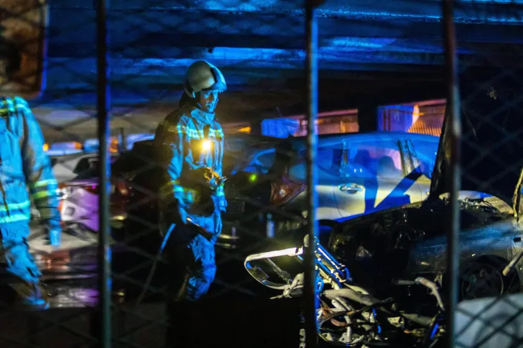 Snažna eksplozija probudila Splićane! U garaži izgorjeli motocikli i automobili: ' Čuli smo eksploziju, a vani vatrena kugla...'