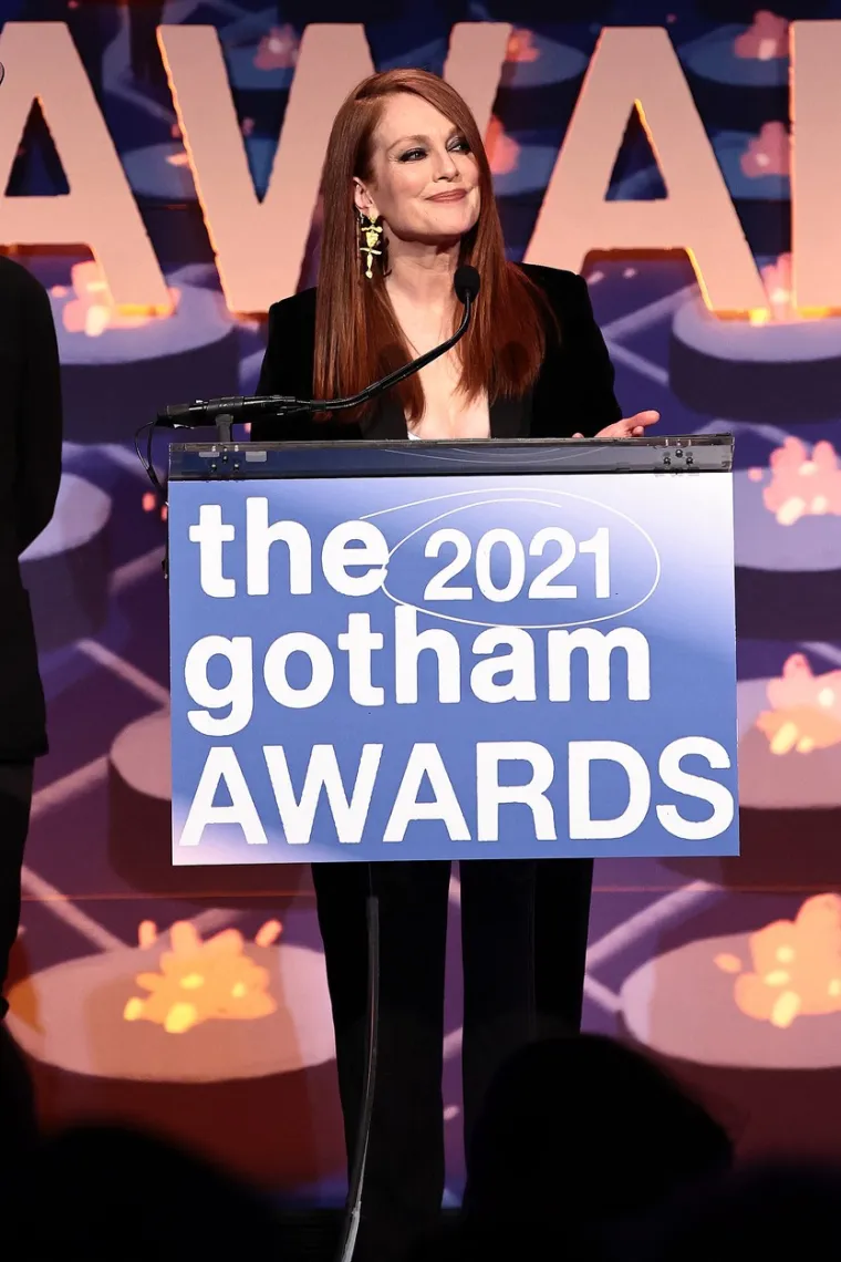 Julianne Moore u 61. izgleda bajno: Bila je i ostala jedna od najelegantnijih dama Hollywooda