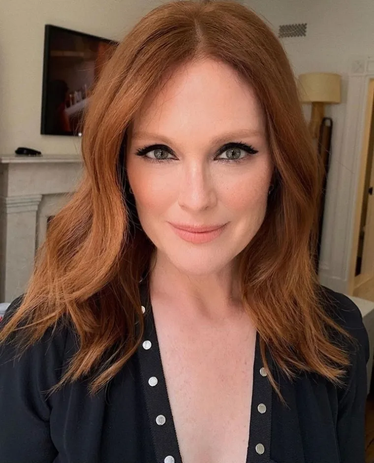 Julianne Moore u 61. izgleda bajno: Bila je i ostala jedna od najelegantnijih dama Hollywooda