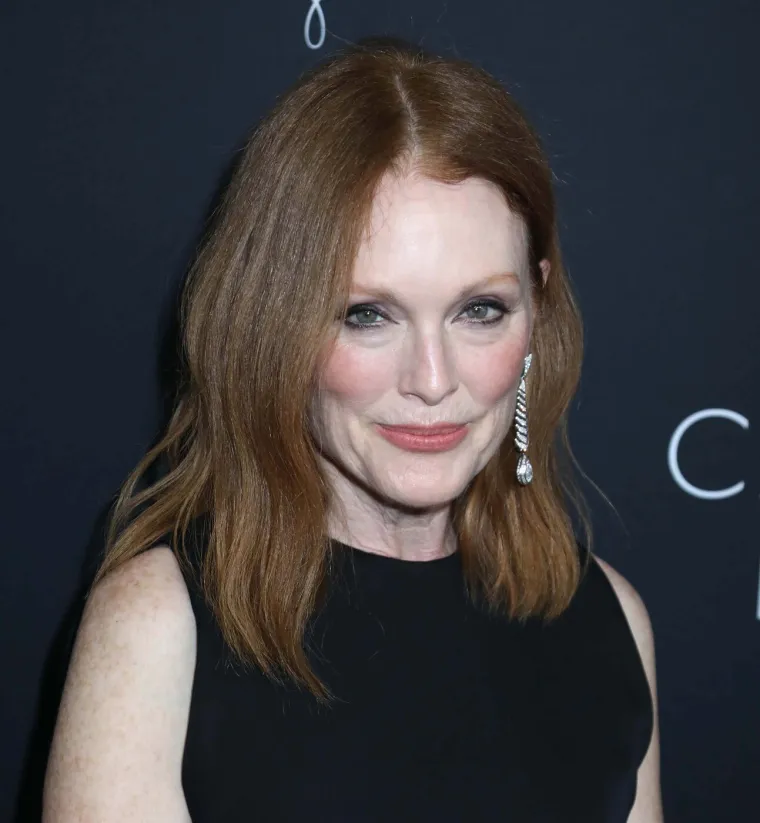 Julianne Moore u 61. izgleda bajno: Bila je i ostala jedna od najelegantnijih dama Hollywooda