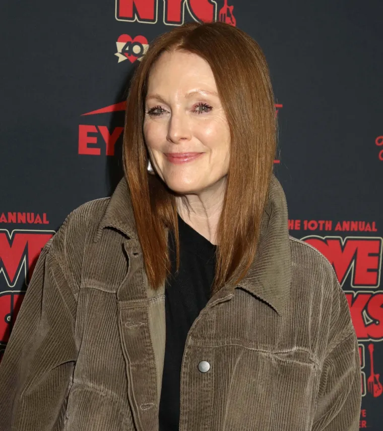 Julianne Moore u 61. izgleda bajno: Bila je i ostala jedna od najelegantnijih dama Hollywooda