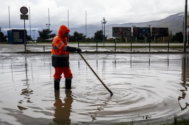 Kaos u Splitu: Obilne kiše potopile gradske ulice