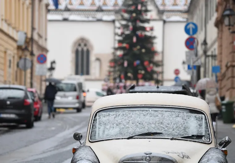 Dugo i&scaron;čekivani snijeg zabijelio je dijelove Hrvatske