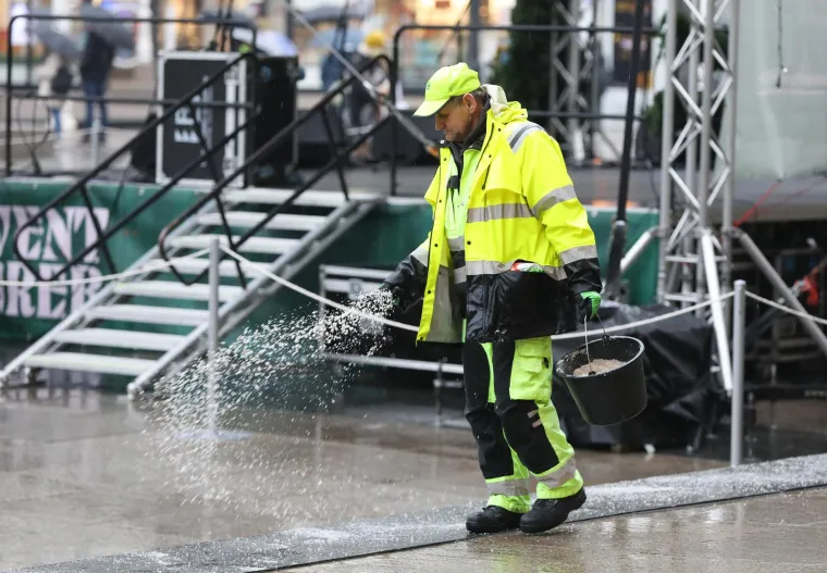 Dugo i&scaron;čekivani snijeg zabijelio je dijelove Hrvatske
