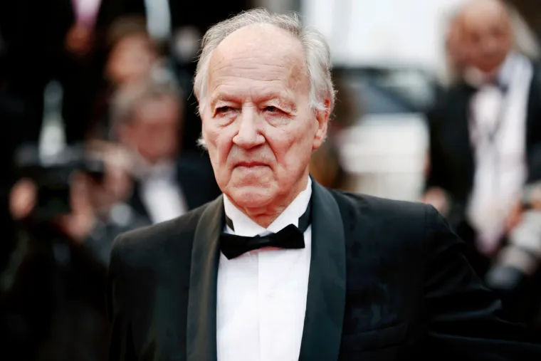 Werner Herzog njemački je redatelj rođen 1942. godine u Münchenu. Otac Dietrich bio je Nijemac, a majka Elizabeta Hrvatica. Kad mu je bilo 12 godina, napustio ga je otac te se odlučio odreći očeva prezimena Herzog i predstavljao se kao Werner Stipetić. Kad se počeo baviti režijom, vratio je očevo prezime jer je Herzog zvučalo moćnije.

