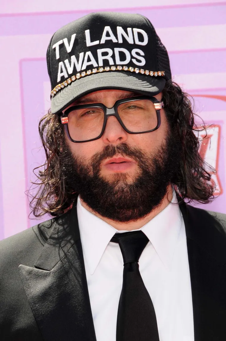 Poznati američki komičar Judah Friedlander također ima hrvatske krvi. Rodio se u Gaithersburgu kao sin Arta Friedlandera i Shirley r. Sestric. Otac mu je podrijetlom ruski Židov, a mati Hrvatica iz Pittsburgha.

