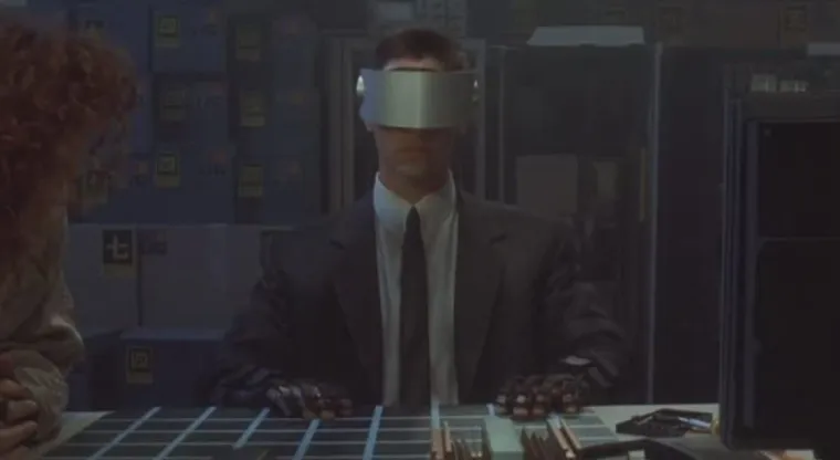  Ne samo to nego i živimo u vremenu u kojem se, čudne li podudarnosti, odvijaju radnje mnogih klasika tog subžanra. Blade Runner i Akira  smještene su u 2019., Cyberpunk u 2020.., a Johnny Mnemonic u 2021. 
