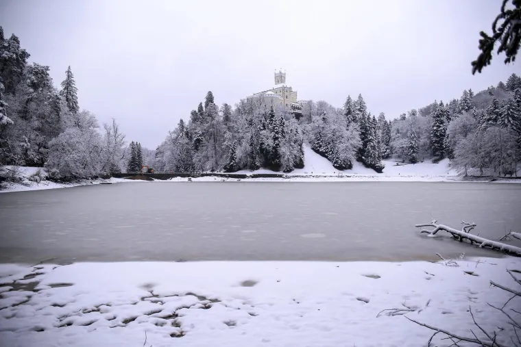 Planirani završetak radova je za godinu dana. Do tad, dvorac/muzej će i nadalje biti dostupni posjetiteljima 365 dana u godini, a i sama šetnica oko jezera bit će prohodna u svojem većem dijelu.