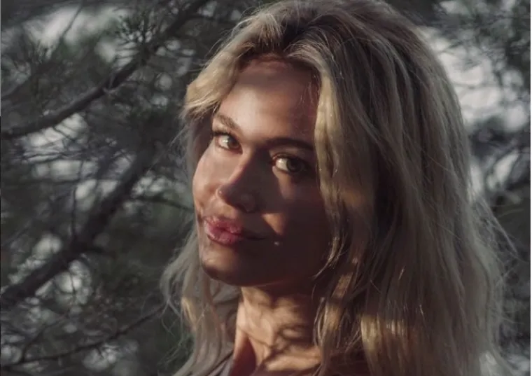 Svi se okreću za njom: Predivna Diletta pokazala u čemu &scaron;eće gradom: 'Ajme kako si seksi...'