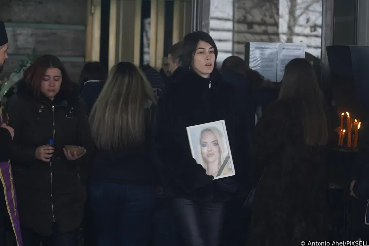 Beograd se jučer oprostio od Kike Đukić: Rijetko tko je zadržao suze na posljednjem ispraćaju popularne influencerice