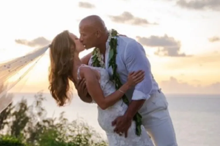 4. Dwayne Johnson (282 milijuna pratitelja)