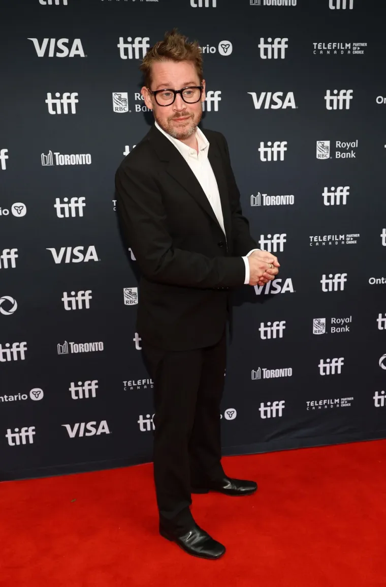 Od slatki&scaron;a da ispijenog beskućnika - sve je krenulo kad mu je Mila Kunis slomila srce