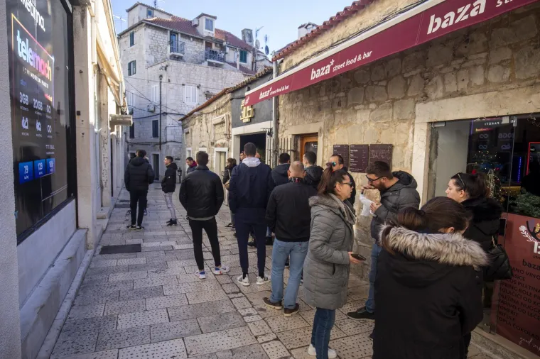Invazija na Poljud: Pogledajte kakva je 'ludnica' u Splitu, čeka li nas spektakularni derbi pred 30 tisuća gledatelja?