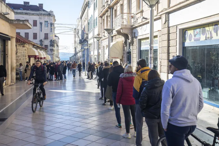 Invazija na Poljud: Pogledajte kakva je 'ludnica' u Splitu, čeka li nas spektakularni derbi pred 30 tisuća gledatelja?