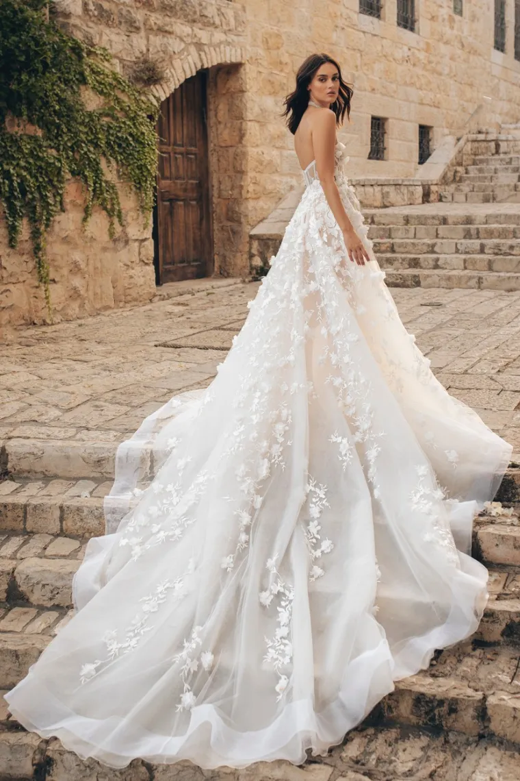 Vjenčanice za modernu i seksi mladenku: Koju od ovih 20 divota bira&scaron; za svoj veliki dan?