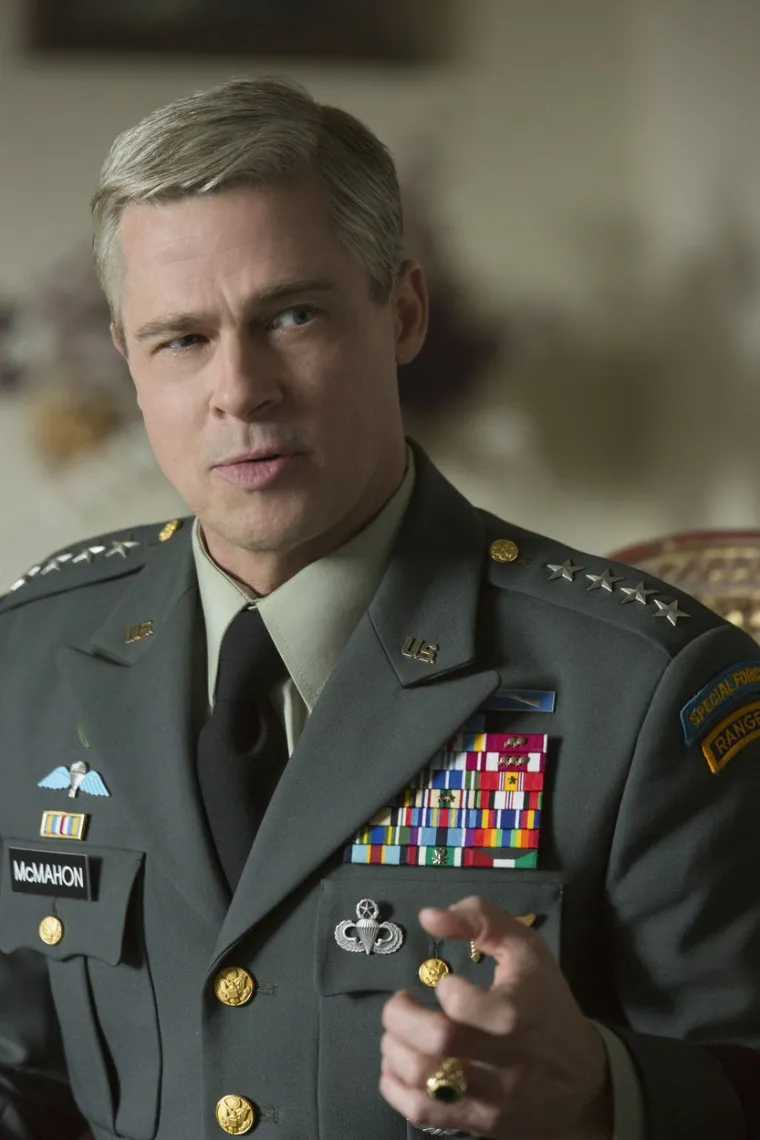 Brad Pitt u filmu &quot;War Machine&quot; iz 2017.