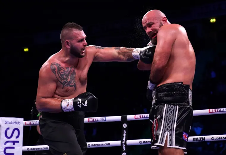 Makljaža u Manchesteru: Ovako je izgledala najteža Babićeva borba u karijeri; Bio je na rubu