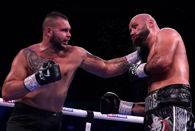 Makljaža u Manchesteru: Ovako je izgledala najteža Babićeva borba u karijeri; Bio je na rubu