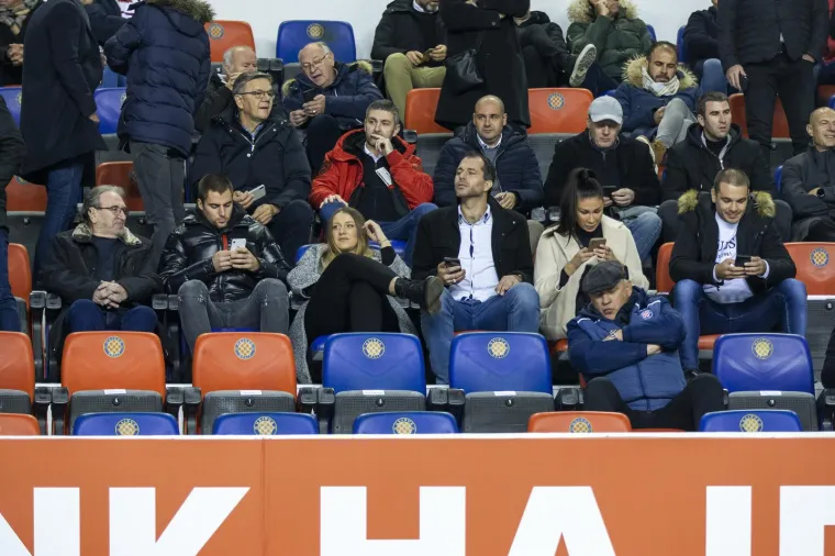 Pogledajte u čijem dru&scaron;tvu su Ćorluka i Dalić pratili derbi: Ma, biste li ikad pogodili?