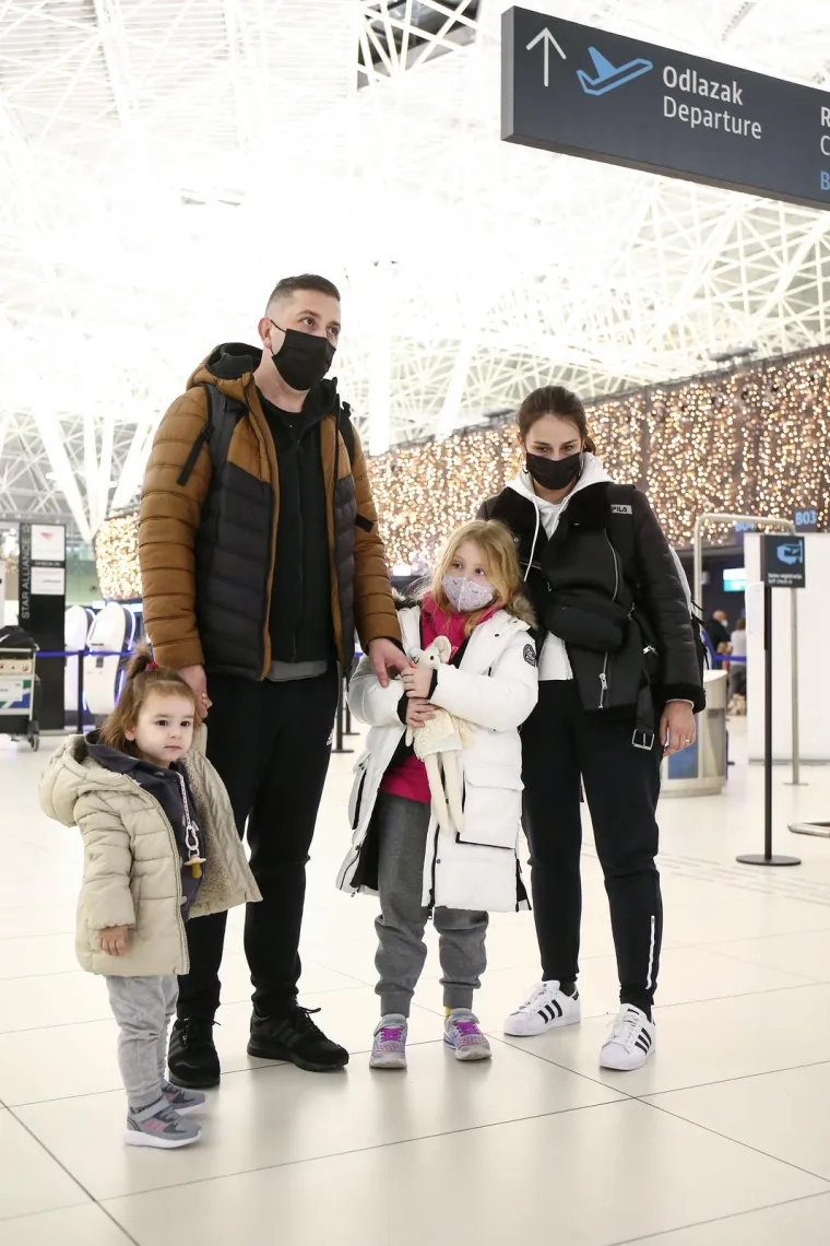 Putovanje koje život znači: Malena Kiara otputovala je na liječenje u SAD