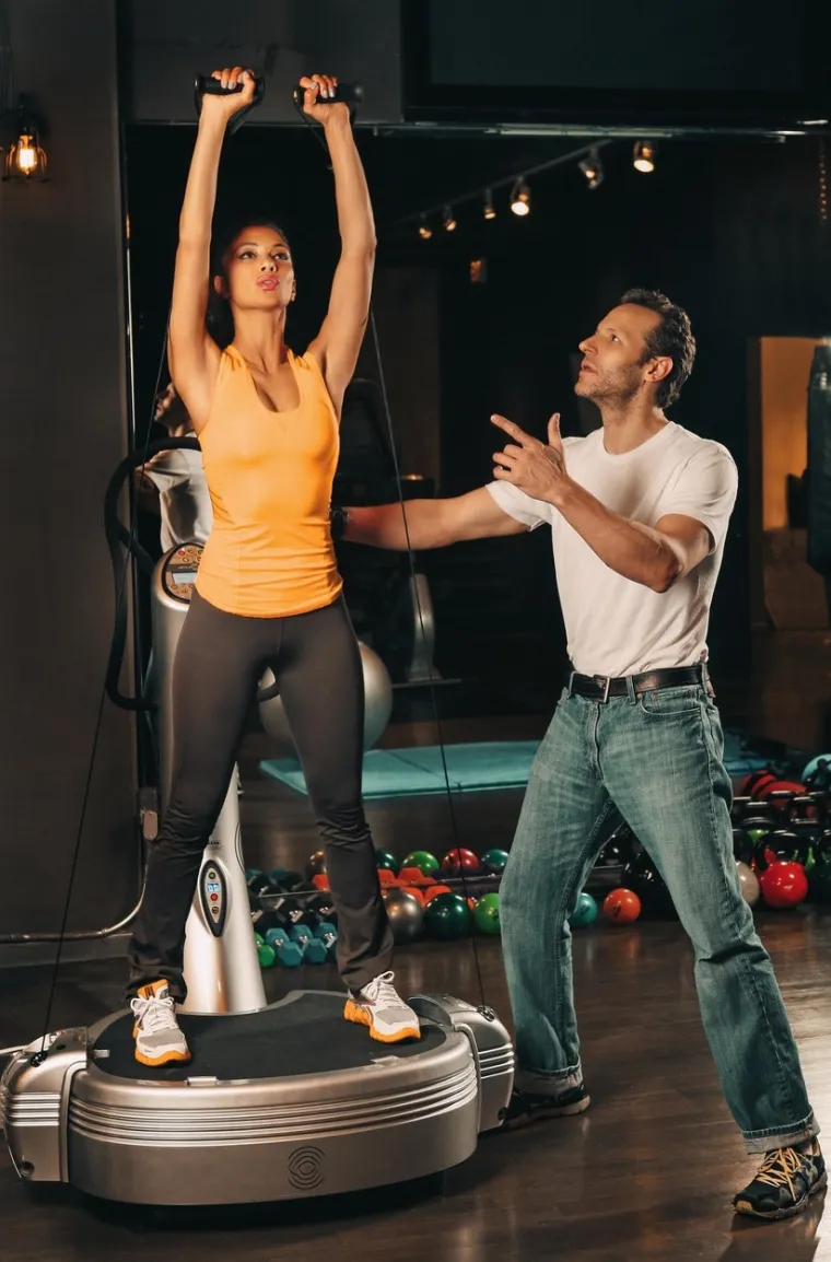 Nicole Scherzinger je bila ovisna o teretani, i to se vidi: Malo se smirila, ali guza je i dalje sve veća i sve čvršća