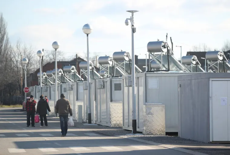 Razoren i izmučen grad: Pogledajte kako Petrinja izgleda gotovo godinu dana nakon potresa