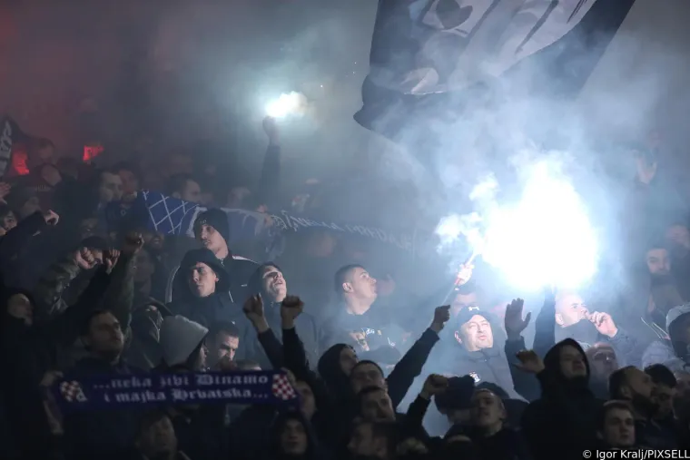 Modrima par dana prije Božića stigla rigorozna kazna, ove godine pokloni će biti dosta skromniji