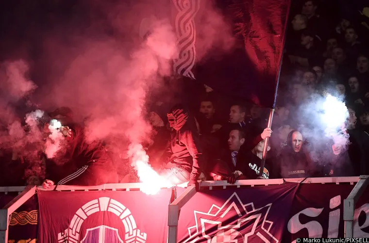 Modrima par dana prije Božića stigla rigorozna kazna, ove godine pokloni će biti dosta skromniji