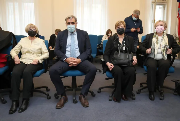 Kriv je! Pogledajte kako je Nadan Vido&scaron;ević dočekao osuđujuću presudu na osam godina zatvora