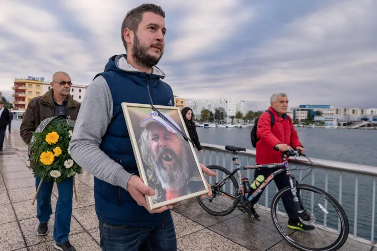 Ričard u Zadru organizirao svoj (politički) sprovod i uskrsnuo pred Gradskim vijećem! A i to je tek pola cirkusa jutros